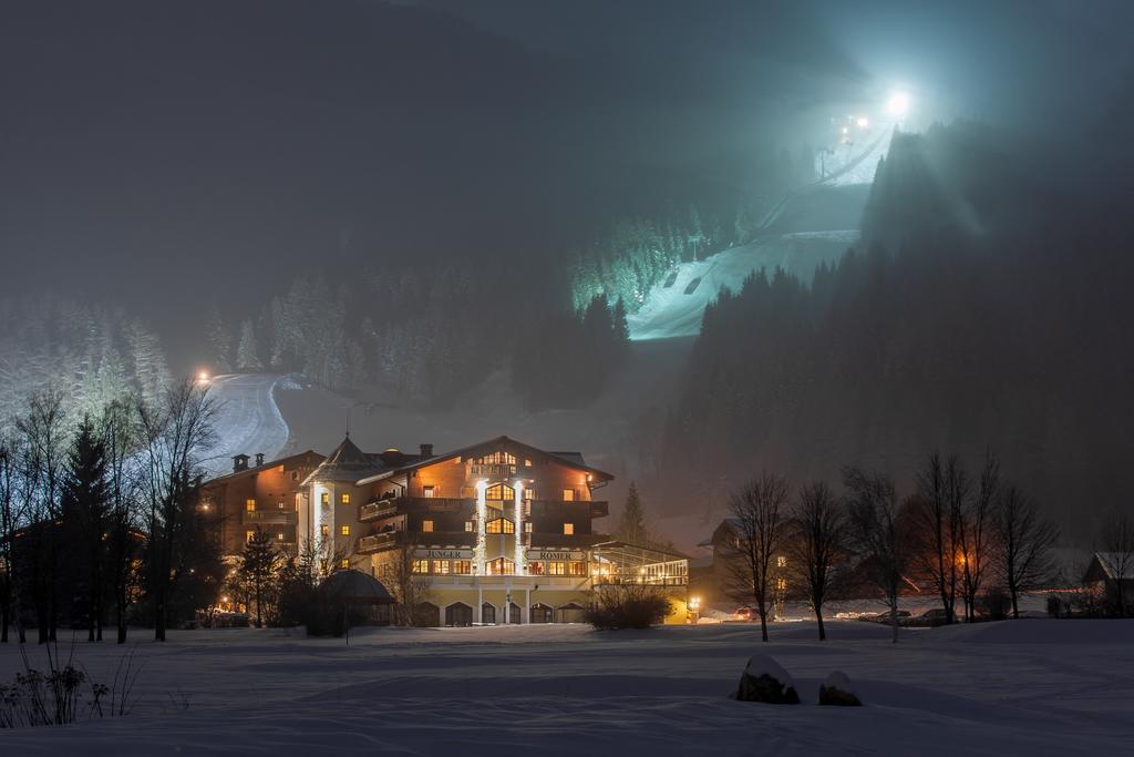 Hotel Zum Jungen Roemer Radstadt Dış mekan fotoğraf