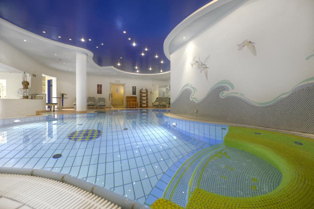 Hotel Zum Jungen Roemer Radstadt Dış mekan fotoğraf
