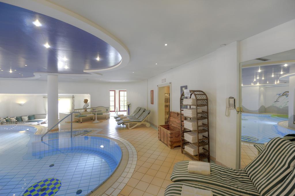 Hotel Zum Jungen Roemer Radstadt Dış mekan fotoğraf